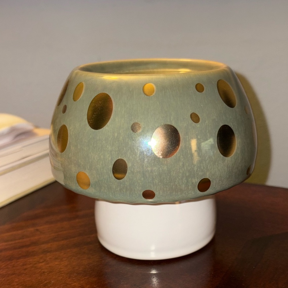Green and Gold Polka Dot Ceramic Mushroom Candle Holder Bath & Body Works